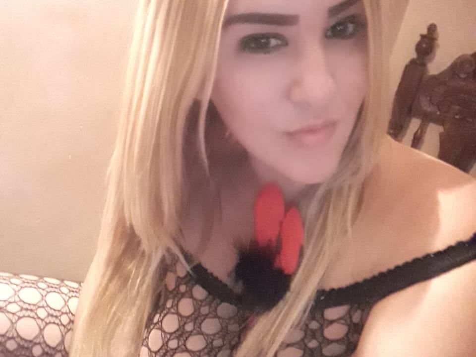 adult live chat BIGHOTYBOOBS4