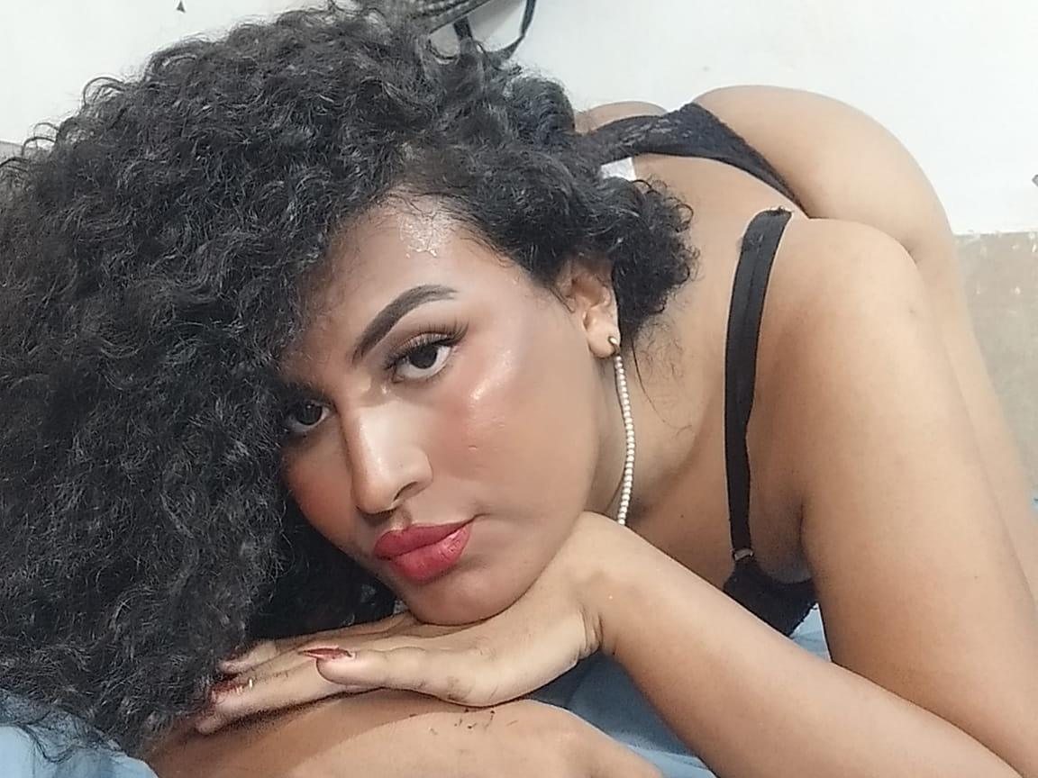 webcam nude chat Normani 
